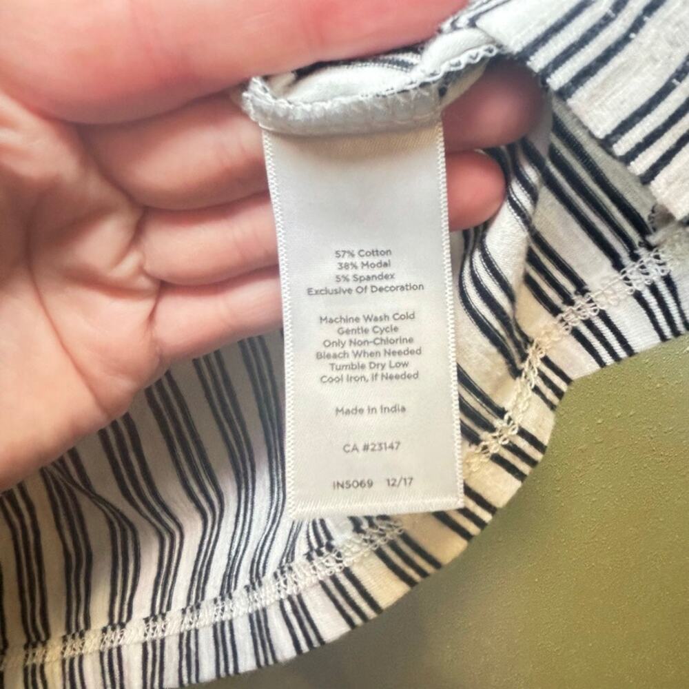 Talbots Petites Black White Striped Top Long Sleeve Ruffle Tier Sleeves - Picture 4 of 7
